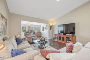 Single Family Residence, 17150 Village 17, Camarillo, CA 93012 - 6