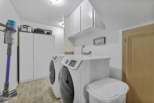 Condominium, 5200 Premiere Hills cir, Woodland Hills, CA 91364 - 27