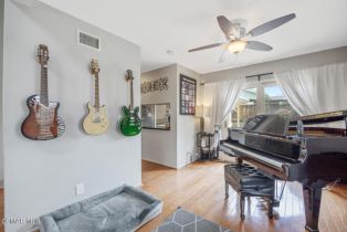 Single Family Residence, 974 Hillview cir, Simi Valley, CA 93065 - 4