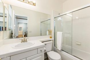 Single Family Residence, 6368 Ballantine pl, Oak Park, CA 91377 - 18