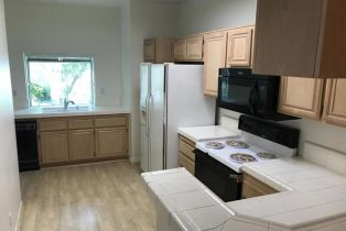 Townhouse, 684 Sutton Crest trl, Agoura Hills, CA 91377 - 4