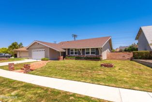 Single Family Residence, 1742 Lawson ave, Simi Valley, CA 93065 - 4