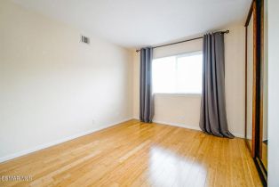 Single Family Residence, 2111 Peak pl, Thousand Oaks, CA 91362 - 37