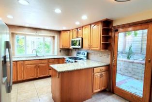 Single Family Residence, 2111 Peak pl, Thousand Oaks, CA 91362 - 5