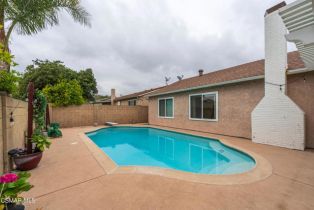 Single Family Residence, 2705 Broadmoor ave, Simi Valley, CA 93065 - 38