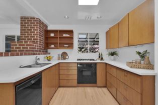 Single Family Residence, 13606 Oak Canyon ave, Sherman Oaks, CA 91423 - 13