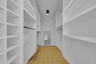 Single Family Residence, 13606 Oak Canyon ave, Sherman Oaks, CA 91423 - 24