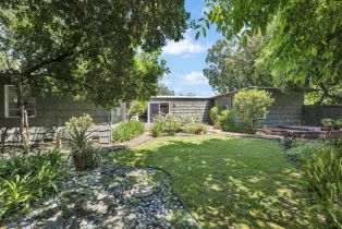 Single Family Residence, 13606 Oak Canyon ave, Sherman Oaks, CA 91423 - 44