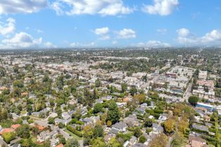 Single Family Residence, 13606 Oak Canyon ave, Sherman Oaks, CA 91423 - 63