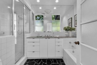 Single Family Residence, 13606 Oak Canyon ave, Sherman Oaks, CA 91423 - 71