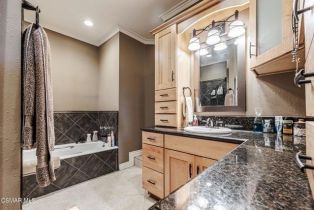 Condominium, 5350 White Oak ave, Encino, CA 91316 - 20