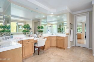 Single Family Residence, 4566 Bluewood ct, Moorpark, CA 93021 - 34