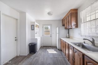 Single Family Residence, 1620 Spence st, Simi Valley, CA 93065 - 11