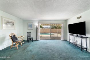 Single Family Residence, 1620 Spence st, Simi Valley, CA 93065 - 5