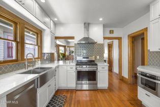 Single Family Residence, 37 Ann st, Ventura, CA 93001 - 19