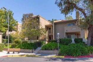Condominium, 200 Oakleaf dr, Thousand Oaks, CA 91360 - 3