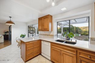 Single Family Residence, 6690 Oak Springs dr, Oak Park, CA 91377 - 13