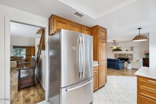 Single Family Residence, 6690 Oak Springs dr, Oak Park, CA 91377 - 15