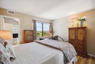 Single Family Residence, 6690 Oak Springs dr, Oak Park, CA 91377 - 32