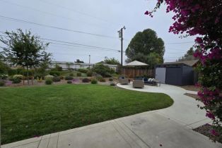Single Family Residence, 1129 Burtonwood ave, Thousand Oaks, CA 91360 - 43