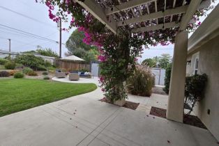 Single Family Residence, 1129 Burtonwood ave, Thousand Oaks, CA 91360 - 44