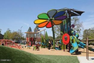 Single Family Residence, 1129 Burtonwood ave, Thousand Oaks, CA 91360 - 52