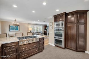 Single Family Residence, 360 Cliffhollow ct, Simi Valley, CA 93065 - 17