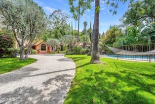 Single Family Residence, 4456 Hayvenhurst ave, Encino, CA 91436 - 3