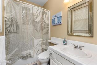 Single Family Residence, 6285 Deerhill rd, Oak Park, CA 91377 - 12