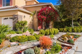 Single Family Residence, 6285 Deerhill rd, Oak Park, CA 91377 - 2