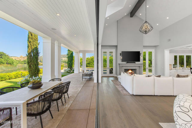 Single Family Residence, 2385 Calbourne ct, Lake Sherwood, CA 91361 - 1