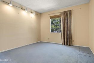 Single Family Residence, 11928 Bubbling Brook st, Moorpark, CA 93021 - 19