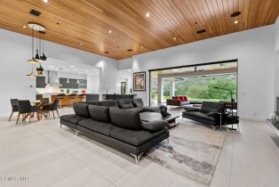 Single Family Residence, 2786 Queens Garden dr, Thousand Oaks, CA 91361 - 10