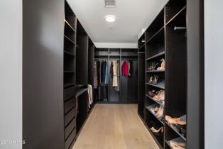 Single Family Residence, 19067 Sprague st, Tarzana, CA 91356 - 10