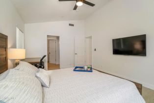 Single Family Residence, 19067 Sprague st, Tarzana, CA 91356 - 18