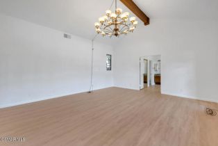 Single Family Residence, 751 Wildwood ave, Thousand Oaks, CA 91360 - 40