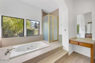 Single Family Residence, 751 Wildwood ave, Thousand Oaks, CA 91360 - 43