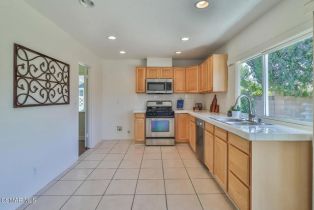 Single Family Residence, 2279 Connell ave, Simi Valley, CA 93063 - 15