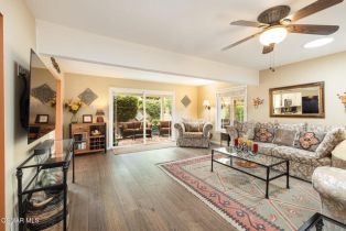 Single Family Residence, 2097 Swindon ave, Simi Valley, CA 93063 - 4