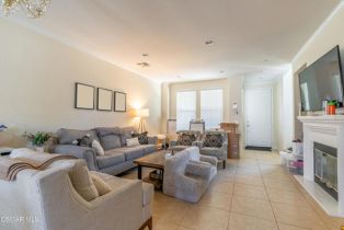 Condominium, 82 Via Katrina, Newbury Park, CA 91320 - 3