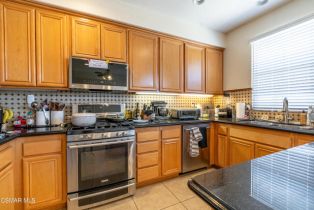 Condominium, 82 Via Katrina, Newbury Park, CA 91320 - 6