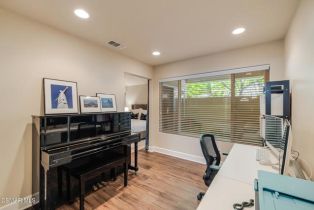 Single Family Residence, 1980 Shady Brook dr, Thousand Oaks, CA 91362 - 14