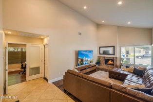 Single Family Residence, 1980 Shady Brook dr, Thousand Oaks, CA 91362 - 3