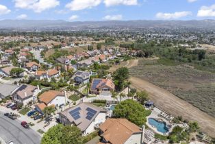 Single Family Residence, 612 Azure Hills dr, Simi Valley, CA 93065 - 4