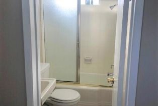 Single Family Residence, 22643 Collins st, Woodland Hills, CA 91367 - 17