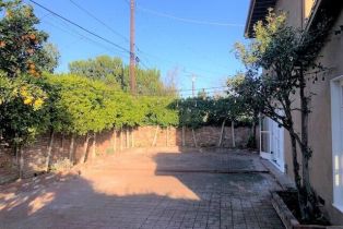 Single Family Residence, 22643 Collins st, Woodland Hills, CA 91367 - 19