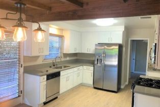 Single Family Residence, 22643 Collins st, Woodland Hills, CA 91367 - 3