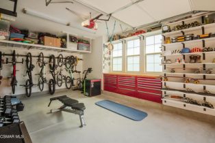 Single Family Residence, 1323 Arroyo View st, Thousand Oaks, CA 91320 - 35