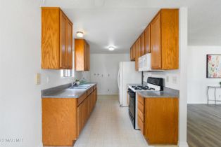 Single Family Residence, 1773 Sequoia ave, Simi Valley, CA 93063 - 9