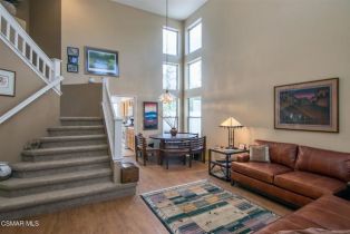 Single Family Residence, 9298 Hollister st, Ventura, CA 93004 - 4